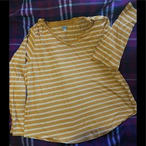 Old navy long sleeve top